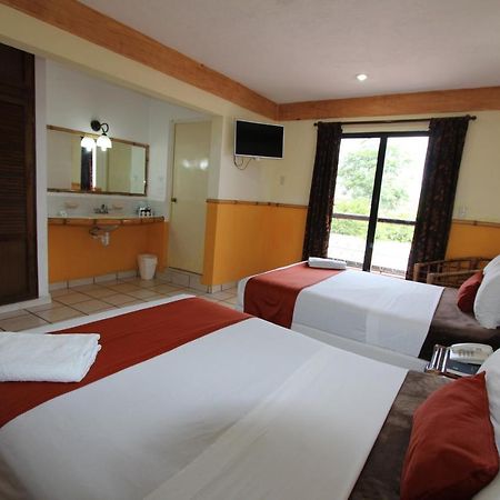 Hotel Bambu Campeche Esterno foto