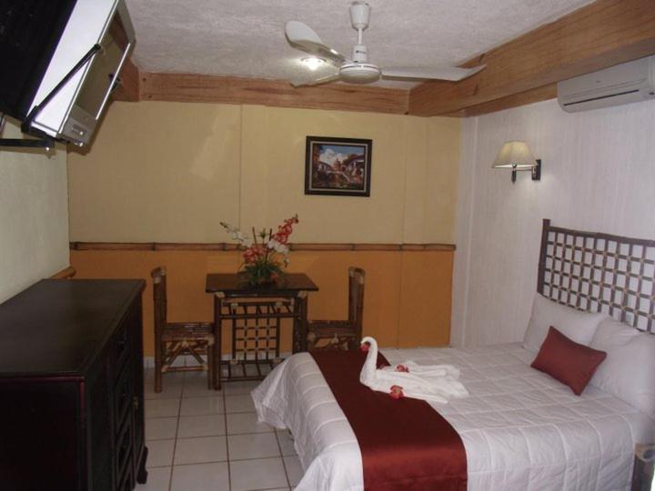Hotel Bambu Campeche Camera foto